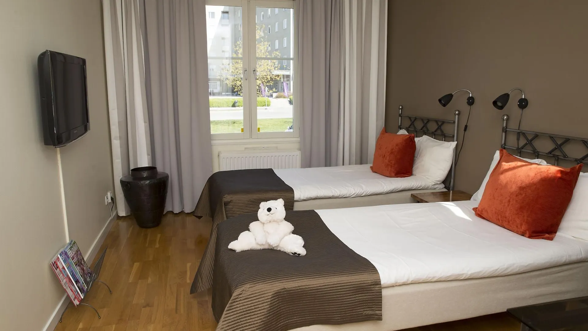 Maude'S Hotel Enskede Stockholm