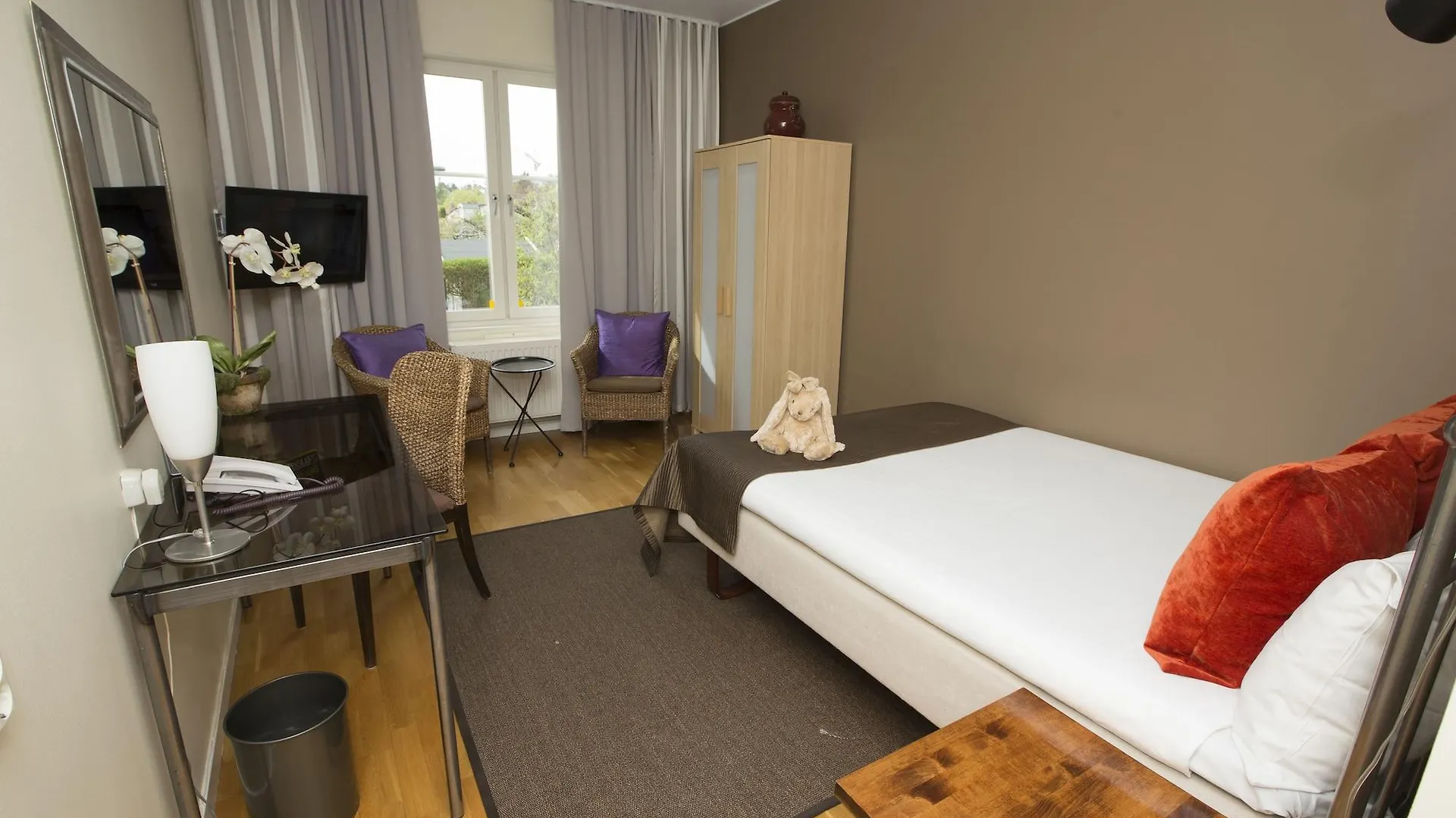 Maude'S Hotel Enskede Stockholm Sweden