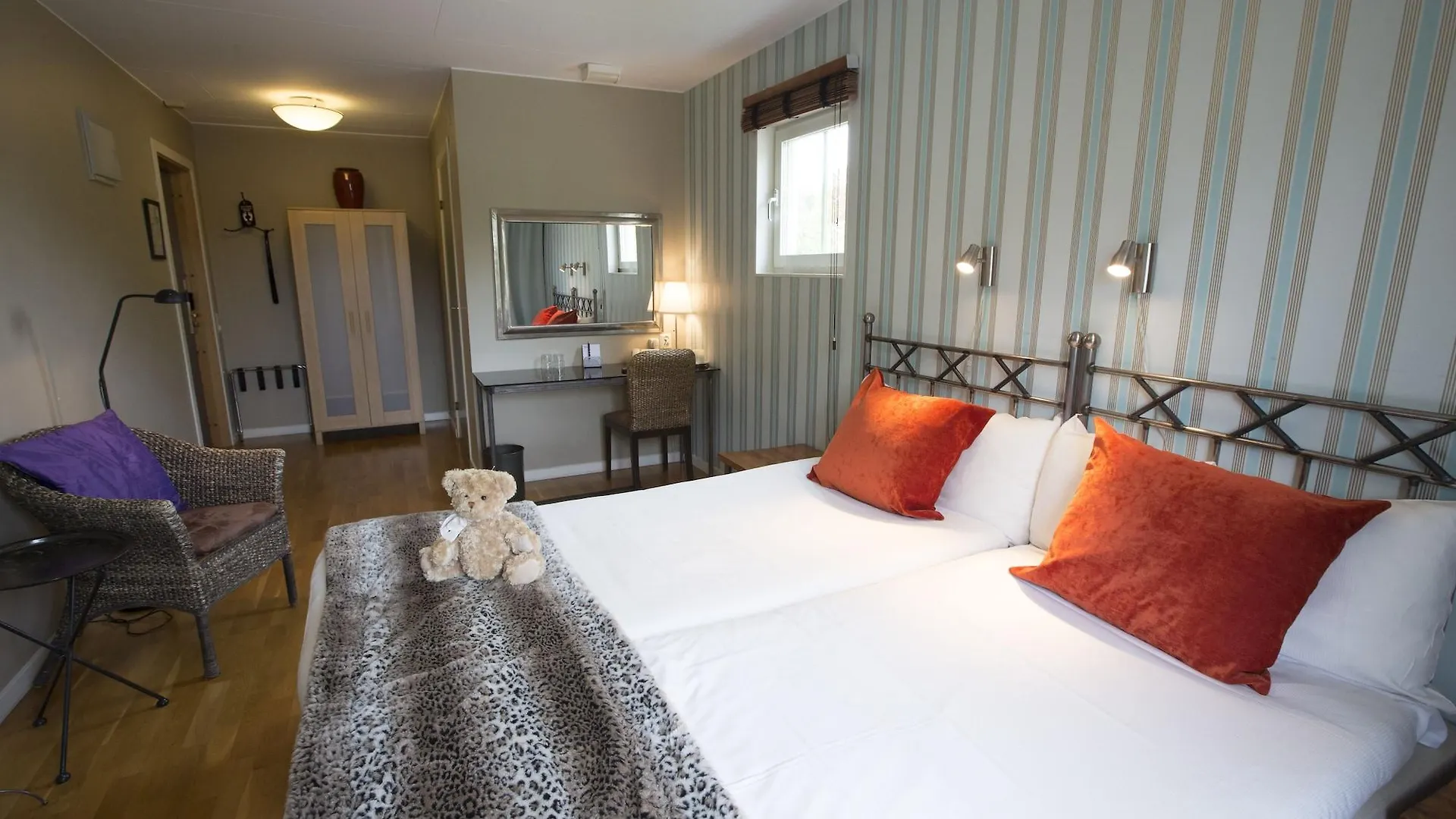 Maude'S Hotel Enskede Stockholm Schweden